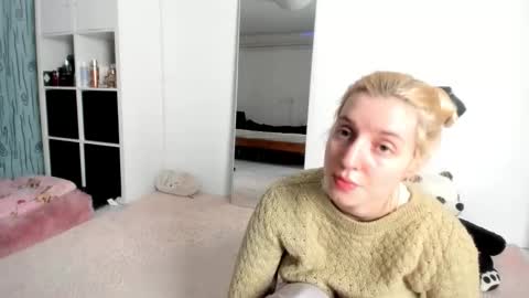 Kenzie online show from 1, 2, 2026