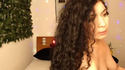 Snapshot of kerani__ chatting on 1, 4, 2026 DANIELA online show from 1, 4, 2026