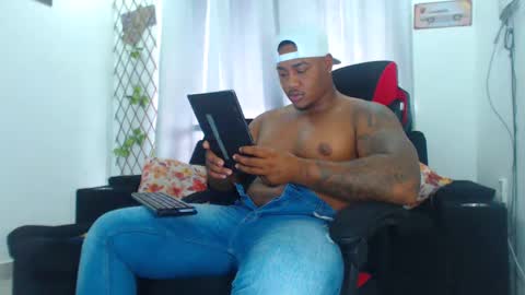 Snapshot of kerlinn2711 chatting on 11, 12, 2024 dany wolf002 online show from 11, 12, 2024