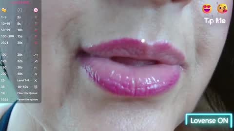 K E R L Y online show from 11, 3, 2025