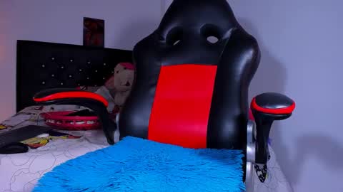 Kerlysmith24 online show from 13, 1, 2025