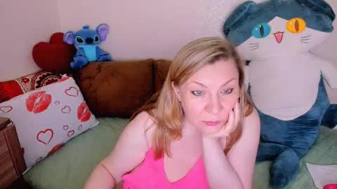Snapshot of kerryblarex chatting on 3, 11, 2025 Kerry online show from 3, 11, 2025