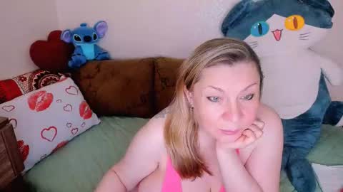 Snapshot of kerryblarex chatting on 4, 11, 2025 Kerry online show from 4, 11, 2025