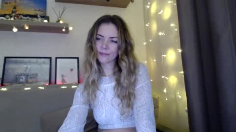 Snapshot of kessiecage chatting on 21, 12, 2024 kessiecage online show from 21, 12, 2024