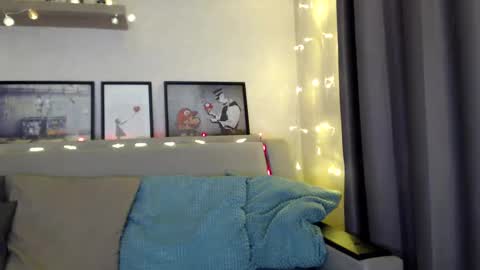 Snapshot of kessiecage chatting on 22, 12, 2024 kessiecage online show from 22, 12, 2024