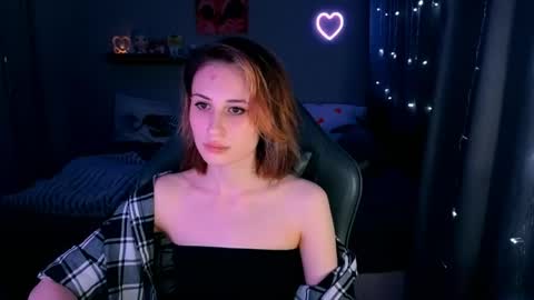 Snapshot of keti_moon chatting on 20, 5, 2026 Keti 3 online show from 20, 5, 2026