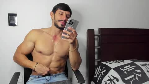 Snapshot of kevin_malone22 chatting on 17, 1, 2026 kevin_malone22 online show from 17, 1, 2026