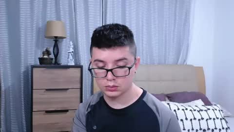 Snapshot of kevinhunts chatting on 27, 6, 2026 Kevin online show from 27, 6, 2026
