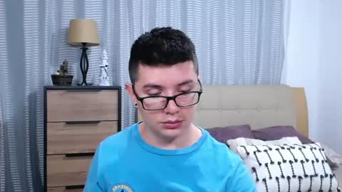 Snapshot of kevinhunts chatting on 30, 6, 2026 Kevin online show from 30, 6, 2026