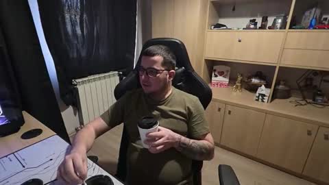 Snapshot of kevinnlovely95 chatting on 13, 2, 2026 Kevinn online show from 13, 2, 2026