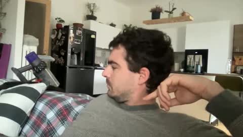 kevinpillobello online show from 7, 2, 2026