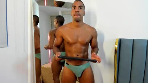 Snapshot of kevinxblack chatting on 22, 10, 2025 sebastian online show from 22, 10, 2025