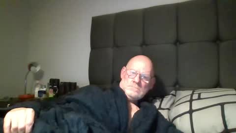 Snapshot of kevlooking4sez chatting on 24, 12, 2024 kevlooking4sez online show from 24, 12, 2024