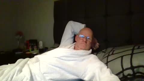 Snapshot of kevlooking4sez chatting on 9, 3, 2025 kevlooking4sez online show from 9, 3, 2025