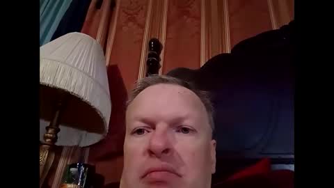 Snapshot of kevydaddyhubby2 chatting on 13, 10, 2025 kevydaddyhubby2 online show from 13, 10, 2025