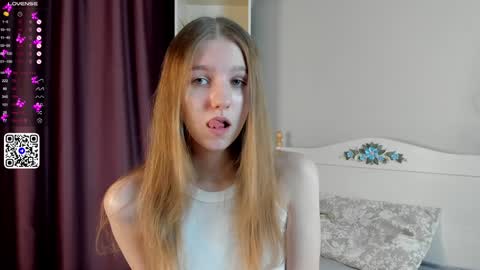 Snapshot of keylalong chatting on 24, 1, 2025 Hi Im Mary Glad to see you in my room PVT is open online show from 24, 1, 2025