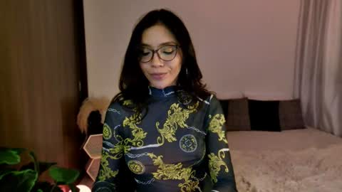 Snapshot of keylamiller1 chatting on 4, 1, 2025 Keyla online show from 4, 1, 2025