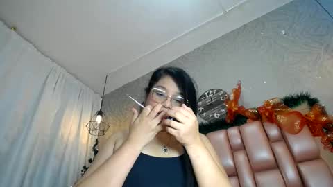 Snapshot of keyra_miller chatting on 14, 12, 2024 keyra_miller online show from 14, 12, 2024
