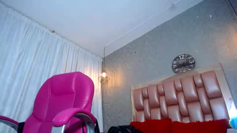 Snapshot of keyra_miller chatting on 5, 3, 2025 keyra_miller online show from 5, 3, 2025