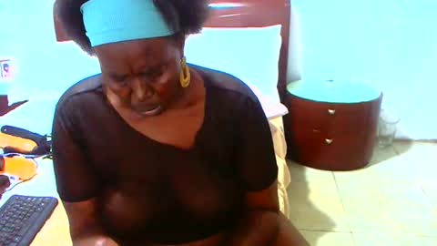 keysenbarxx19 online show from 20, 4, 2026
