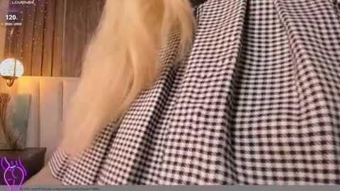 Kharla Marin online show from 1, 10, 2025