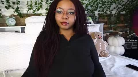 Snapshot of khayaparker chatting on 20, 2, 2025 Khaya online show from 20, 2, 2025