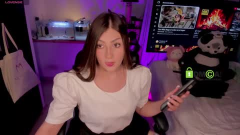 Khi.  online show from 4, 1, 2025