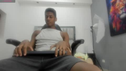 Snapshot of khris__evans chatting on 2, 5, 2026 Kris Evans online show from 2, 5, 2026