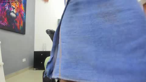 Snapshot of khris__evans chatting on 14, 5, 2026 Kris Evans online show from 14, 5, 2026