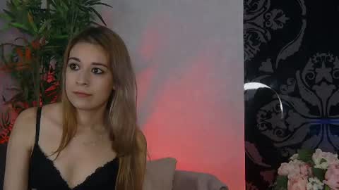 Snapshot of khristybells chatting on 7, 7, 2026 khristybells online show from 7, 7, 2026
