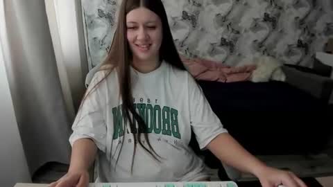 kianna_dior_ online show from 29, 6, 2026