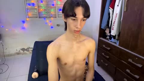 Snapshot of kiantwink chatting on 22, 1, 2025 kiantwink online show from 22, 1, 2025