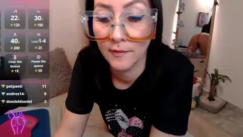 Kiara Bermont online show from 7, 3, 2025