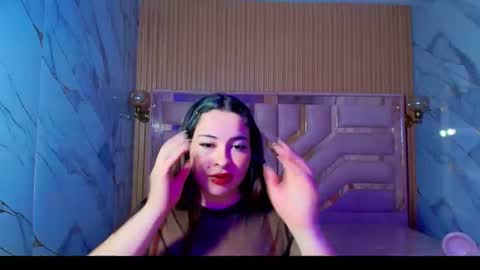 Kiara  online show from 4, 7, 2026