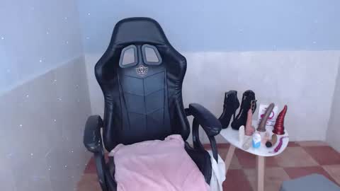 Kiara online show from 21, 2, 2025