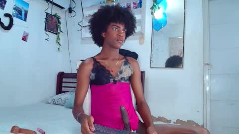 kiara_valentte_ online show from 10, 10, 2025