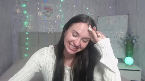 Snapshot of kiaracriegs chatting on 24, 9, 2025 Kara online show from 24, 9, 2025