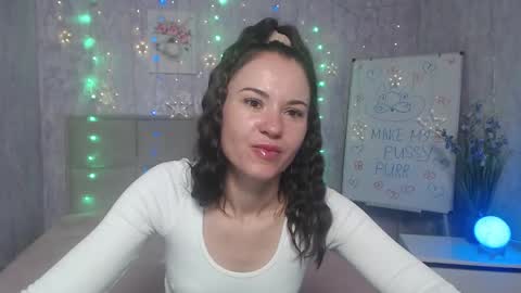 Snapshot of kiaracriegs chatting on 4, 10, 2025 Kara online show from 4, 10, 2025