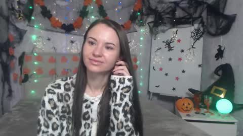 Snapshot of kiaracriegs chatting on 25, 10, 2025 Kara online show from 25, 10, 2025