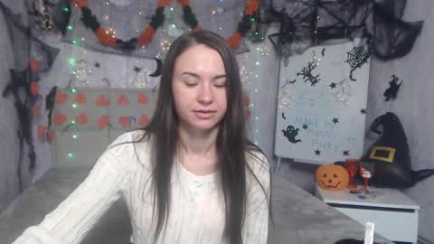 Snapshot of kiaracriegs chatting on 1, 11, 2025 Kara online show from 1, 11, 2025