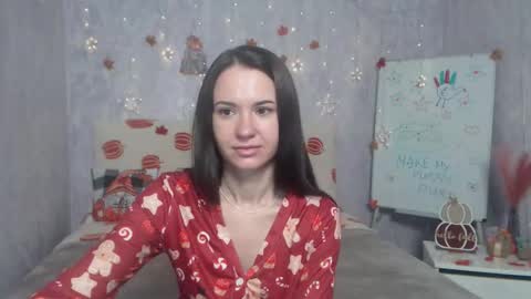 Snapshot of kiaracriegs chatting on 17, 11, 2025 Kara online show from 17, 11, 2025