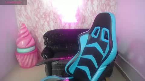 Snapshot of kiarastar_ch chatting on 9, 7, 2026 kiara online show from 9, 7, 2026