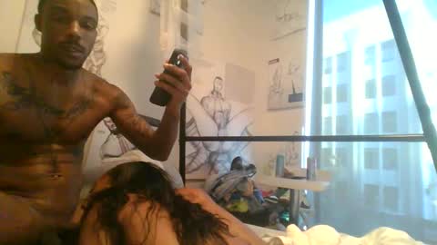 HunneysPlayRoom online show from 3, 12, 2024