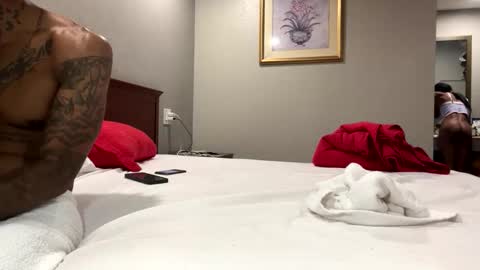 HunneysPlayRoom online show from 4, 11, 2025