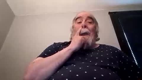 KICKINME online show from 6, 11, 2025