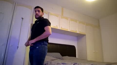 kieran938s online show from 11, 2, 2026