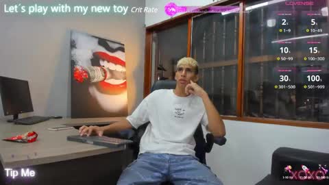 Snapshot of kieran_derek chatting on 26, 1, 2025 Kieran Derek online show from 26, 1, 2025