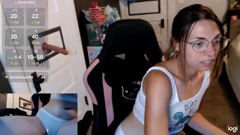 Snapshot of kierbearkisses chatting on 22, 9, 2025 Kiersten online show from 22, 9, 2025