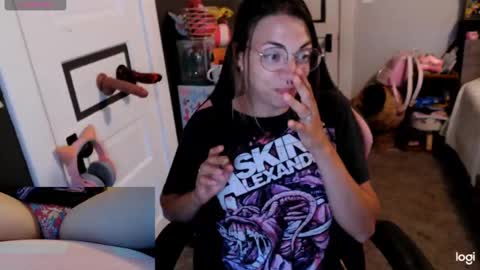 Snapshot of kierbearkisses chatting on 24, 9, 2025 Kiersten online show from 24, 9, 2025