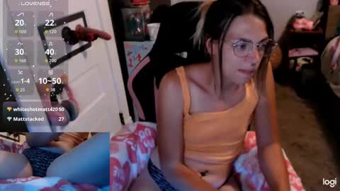 Snapshot of kierbearkisses chatting on 1, 10, 2025 Kiersten online show from 1, 10, 2025